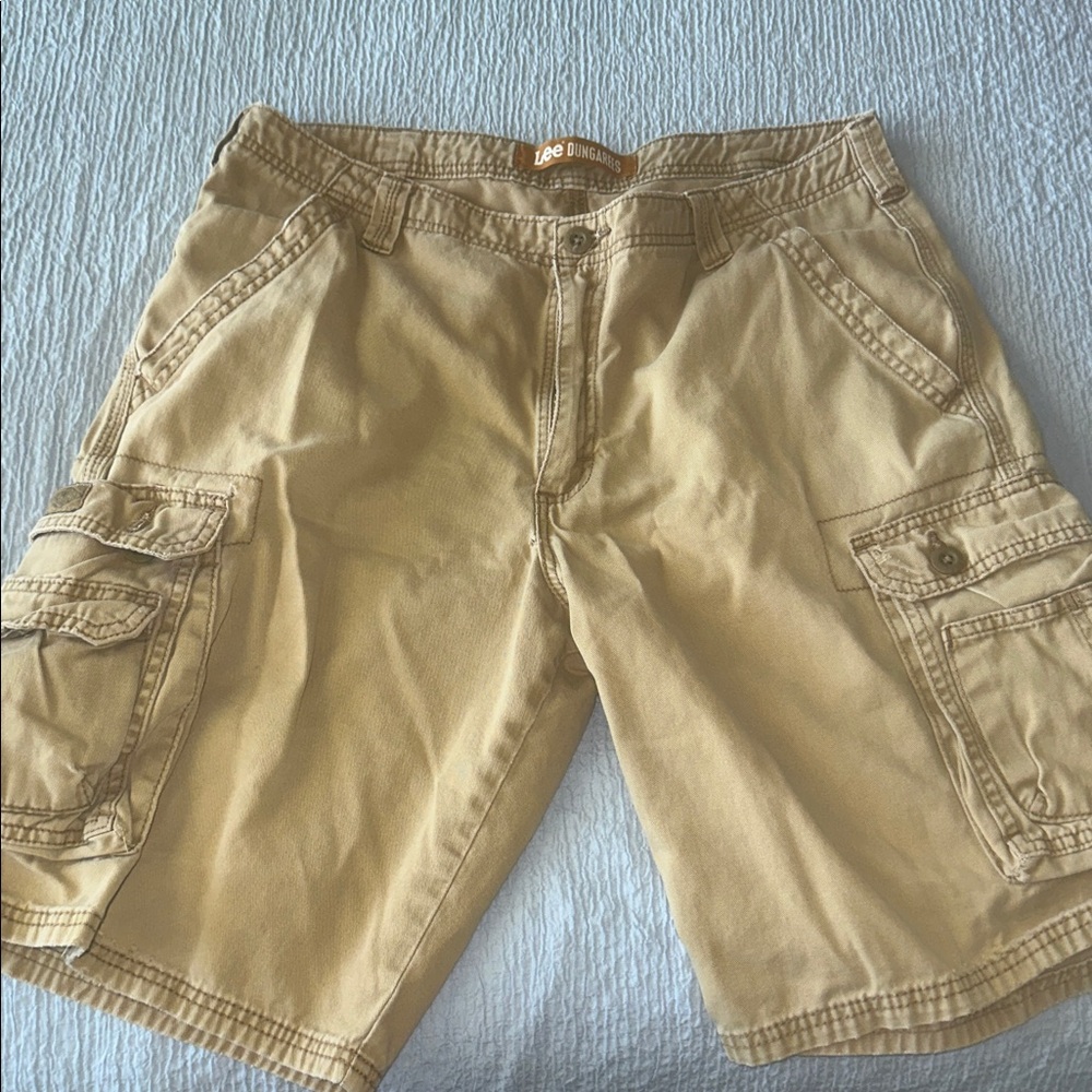 Lee Tan Cargo Shorts